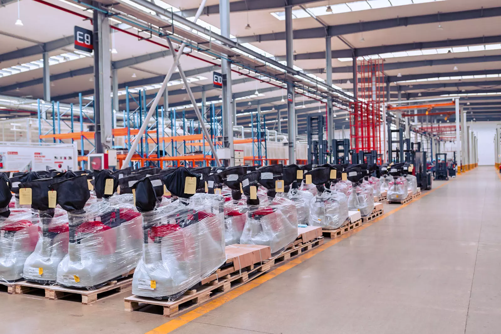 Manufacturing & Industrial Logistics